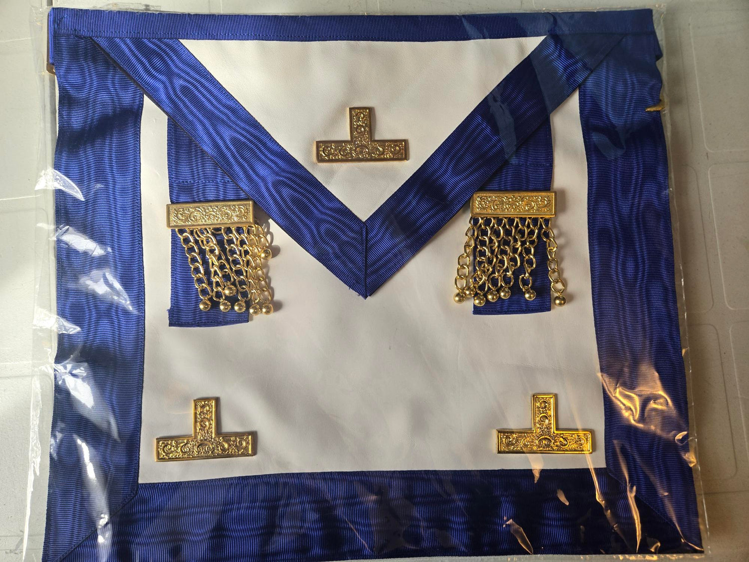 Nova Scotia Master Apron
